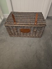 Alfred Button Hamper Co